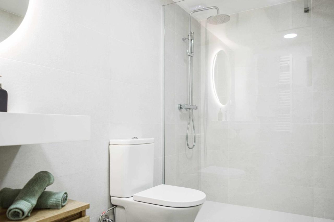 Casa Besalu Estudio En El Centro Del Pueblo מראה חיצוני תמונה