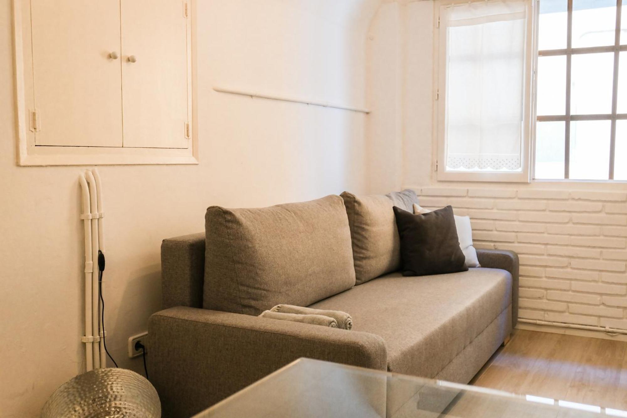 Casa Besalu Estudio En El Centro Del Pueblo מראה חיצוני תמונה