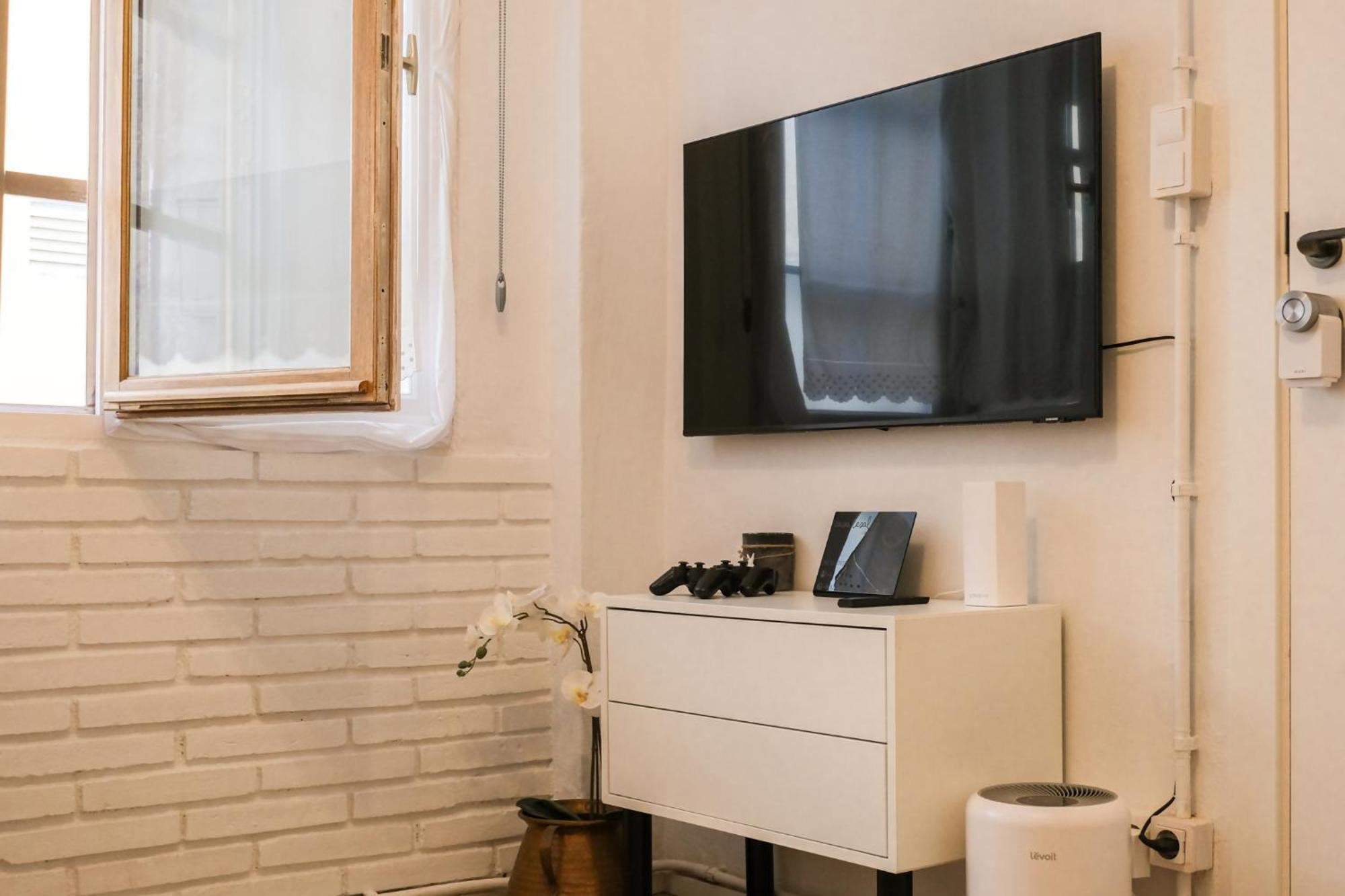 Casa Besalu Estudio En El Centro Del Pueblo מראה חיצוני תמונה